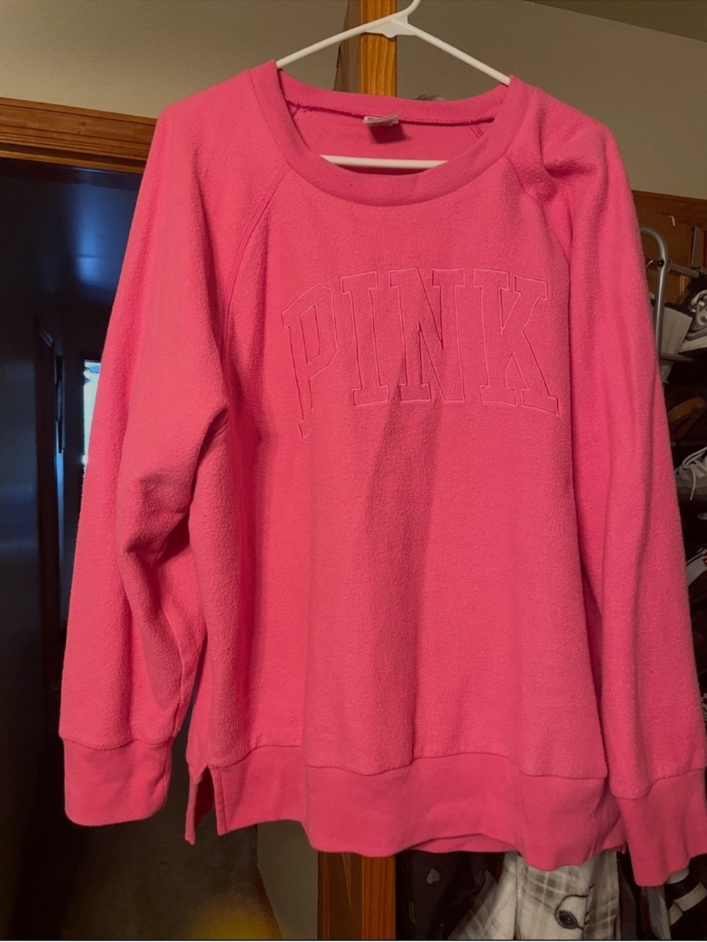 PINK Victoria's Secret Bubblegum Pink Fleece Crewneck